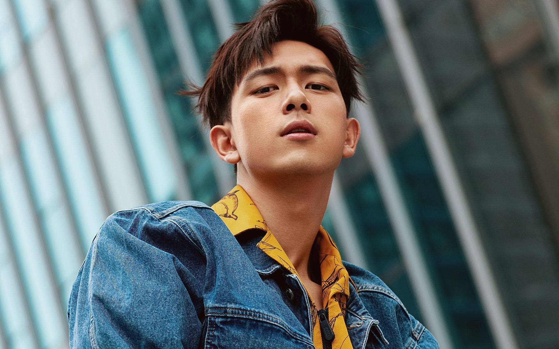 开云体育官网-希腊女篮在欧洲锦标赛中再夺金牌，传统强队再续辉煌，希腊女球迷