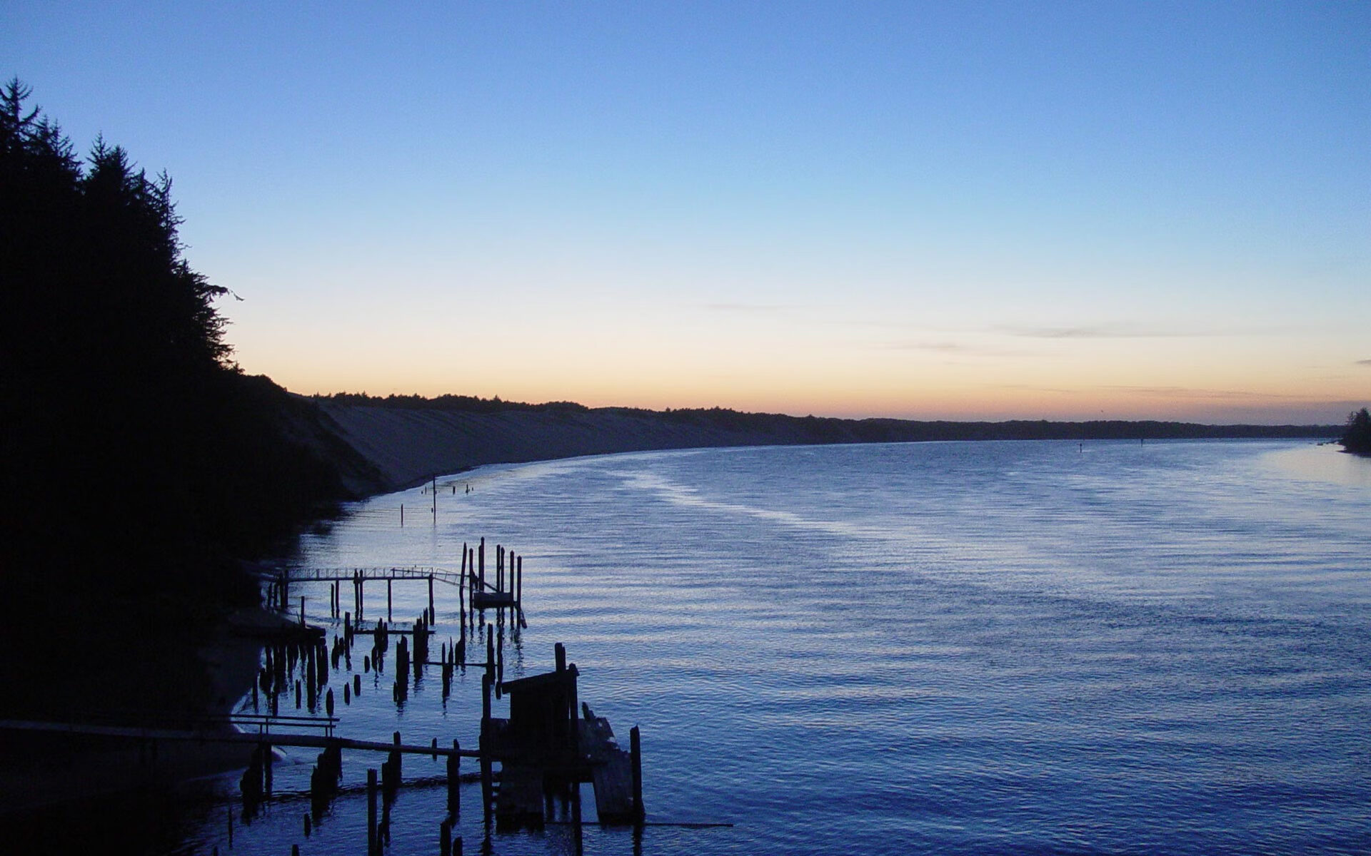 斯滕伯根女子100米自由泳决赛亮点纷呈，100米自由泳世锦赛冠军